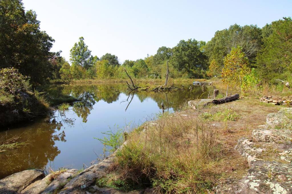 The Perch At Bluebird Estate Apartment Batesville Exterior photo